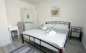 Apartment Dea